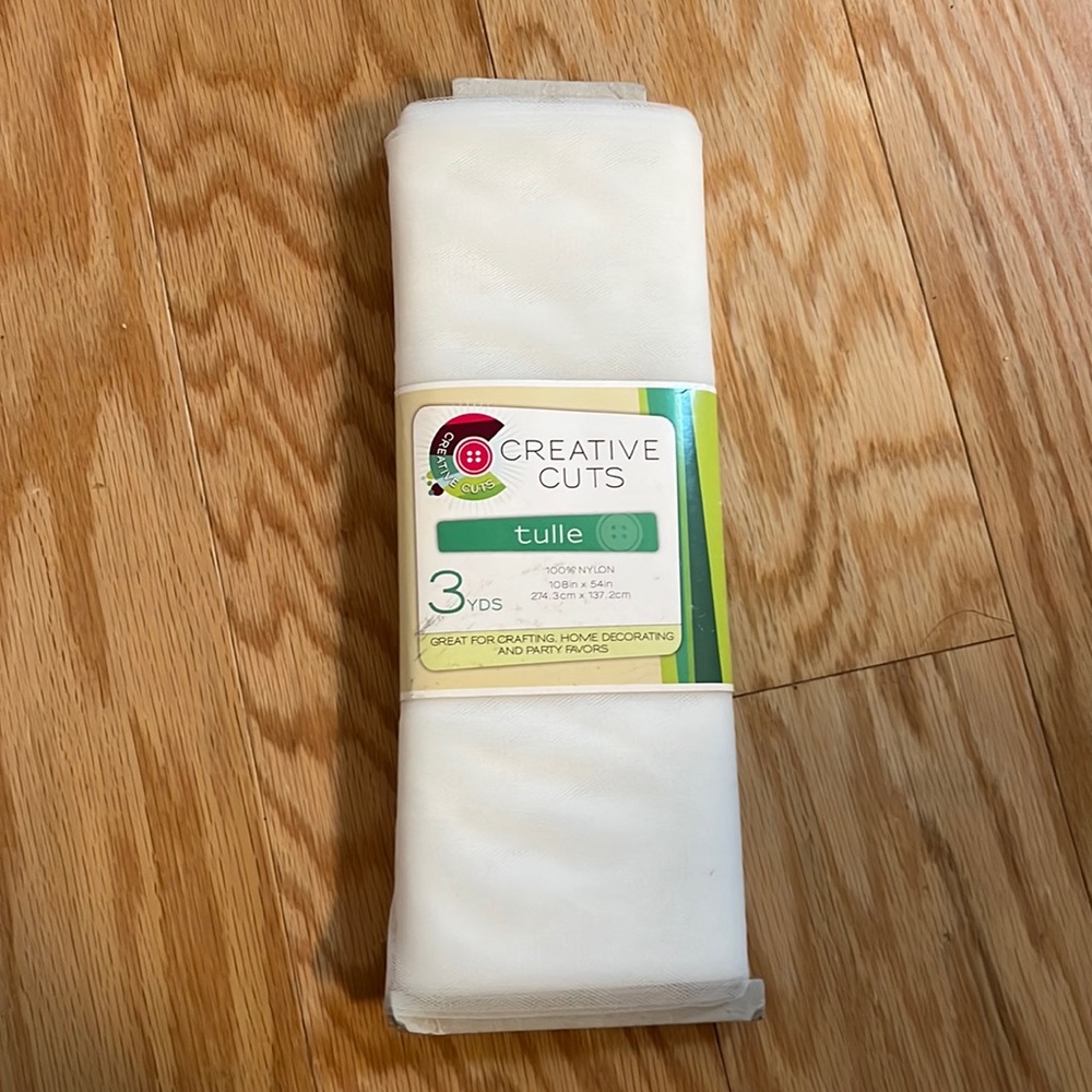 3 yards of white tulle
